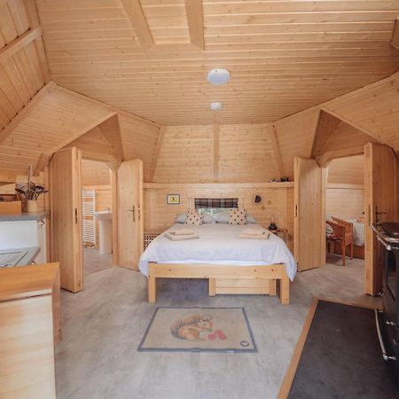 Вилла Cairngorm Bothies Абойн Экстерьер фото